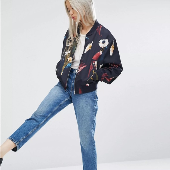 Weekday Print Bomber in Paradise Floral - Picture 4 of 6